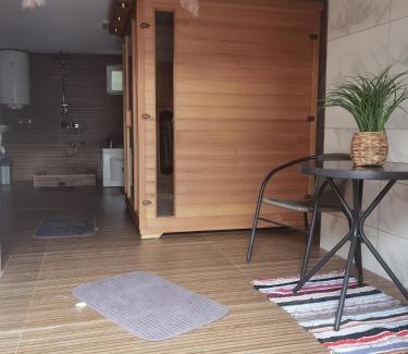 Mladenovac Apartamento | Domaćinstvo Šeširče