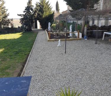 Servian Casa | "Domaine 1902"piscine,billard,boulodrome,14 pers