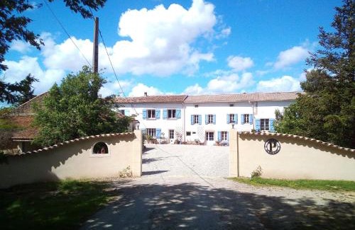 Villautou Casa | Domaine de Polf,ages - just for you and your family