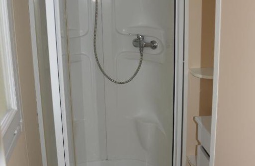 La Roque-d'Antheron Otro | Domaine des Iscles 25