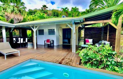 Deshaies Casa | Domaine Palm Lodges Villa Alizés