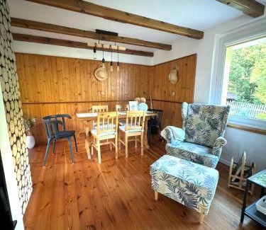 gmina Kaliska Casa | Domek nad Jeziorem Trzechowskim w lesie letniskowy na wsi