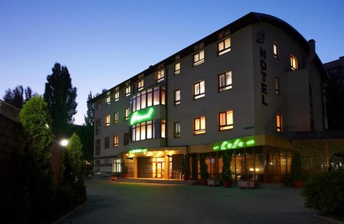 Pervomayskoye Hotel | Dominik Hotel