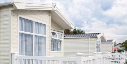 Jaroslawiec Casa | Domki Center- Camp