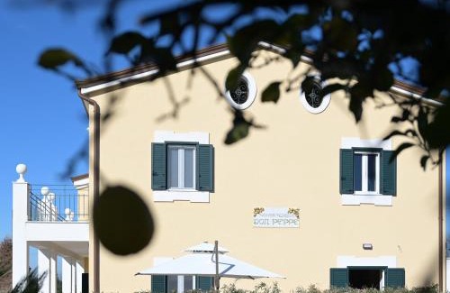 Capua Cama Y Desayuno | DON PEPPE ROOMS : Villaggio Green