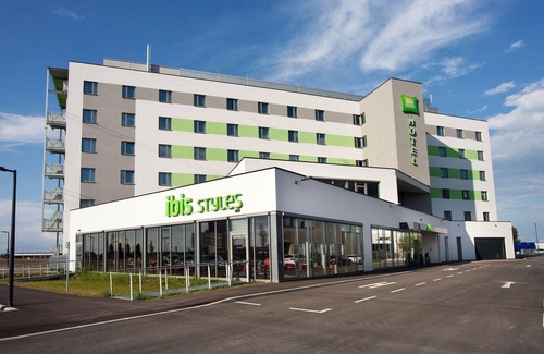Parndorf Casa | Doppelzimmer, Dusche, WC - Ibis Styles Parndorf Neusiedler See
