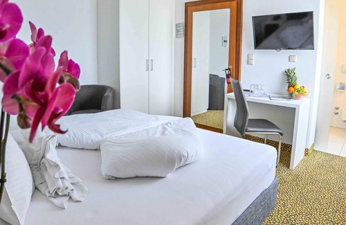 Seeboden Casa | Doppelzimmer zur Seeseite Klein - Hotel Bellevue