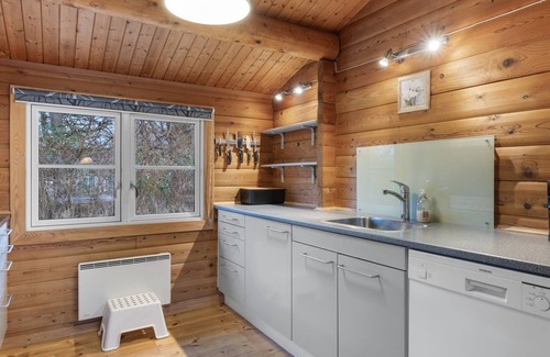 Hov Casa | "Doris" - 150m from the sea by Interhome