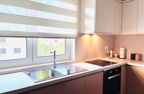 Tirana Apartamento | Doris cottage