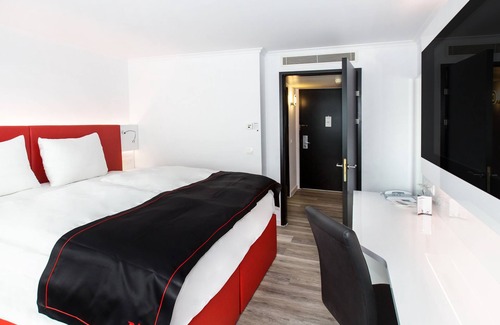 Glattbrugg Hotel | DORMERO Hotel Zürich Airport