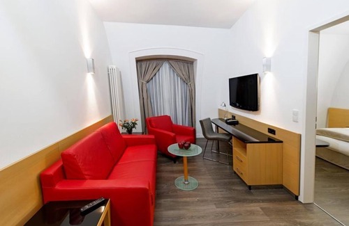 Strehlen Casa | Habitación DORMERO, ducha o bañera, WC - DORMERO Hotel Dresden City