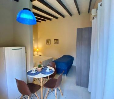 Luque Apartamento | Dos ambientes para tres personas