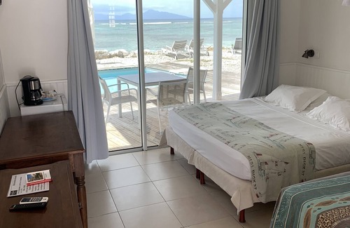 Grand-Bourg Hotel | Habitacion Doble-Estándar-Baño Privado-Vista al Mar
