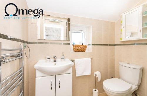 Hanwell Apartamento | Double Room with a shared Kitchen and bathroom in a 5-Bedroom House at Hanwell