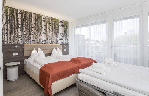 Itzling Cama Y Desayuno | Habitación doble con ducha y aseo - Eco Suite Hotel