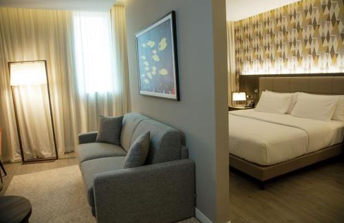 Pointe-Noire Hotel | Doubletree By Hilton Pointe-Noire City Centre