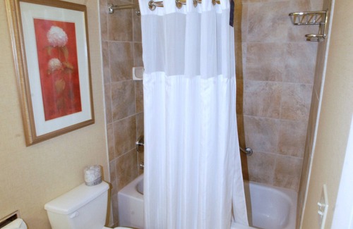 Cape Fear Hotel | Doubletree by Hilton Hotel Fayetteville