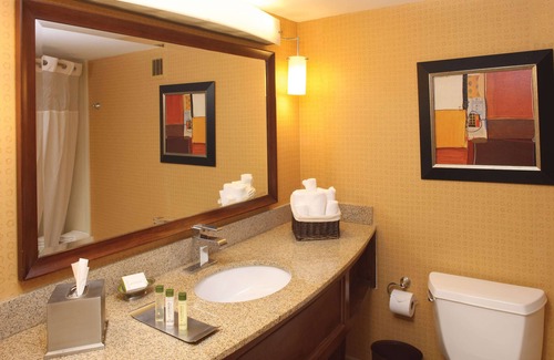 Murfreesboro Hotel | DoubleTree by Hilton Murfreesboro