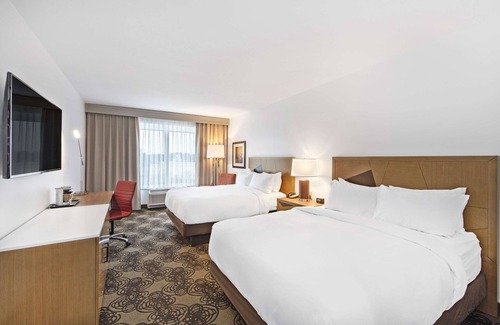 Southwest Raleigh Hotel | DoubleTree by Hilton Raleigh - Cary