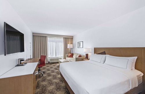 Southwest Raleigh Hotel | DoubleTree by Hilton Raleigh - Cary