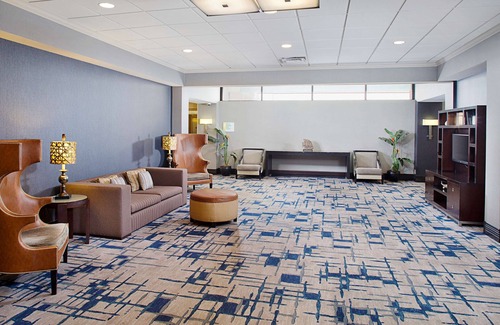Linthicum Heights Hotel | DoubleTree Hotel Baltimore - BWI Airport