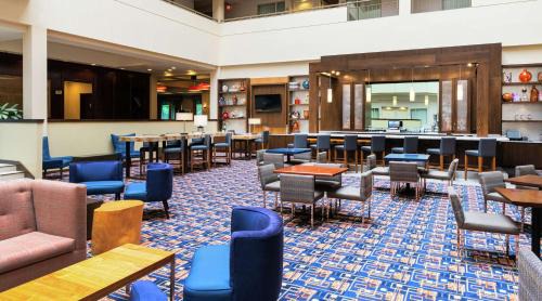Plymouth Meeting Hotel | DoubleTree Suites by Hilton Hotel Philadelphia West