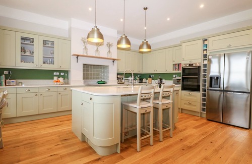 Cuddesdon Casa | DOVE HOUSE FARM, pet friendly, luxury holiday cottage in Wheatley