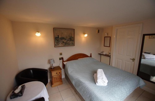 Bishop's Cleeve Cama Y Desayuno | Dove House