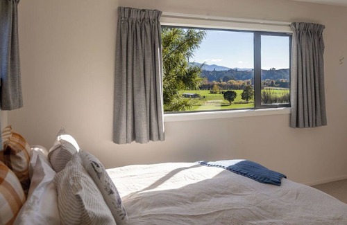 Ngatimoti Otro | Dovedale Country Getaway- Tranquility & Farm Life