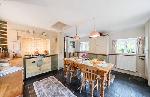 Zeals Cabaña | Dovehayes Cottage - sleeps 4 guests in 2 bedrooms