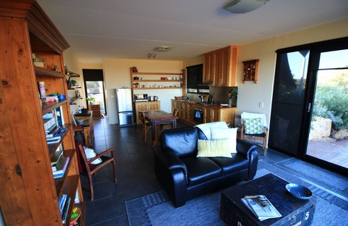 Sarsfield Cabaña | Down to Earth Farm Retreat