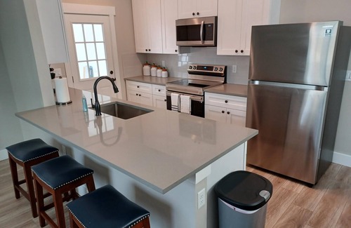 Longwood Casa | Downtown Historic Longwood steps to City park & SunRail