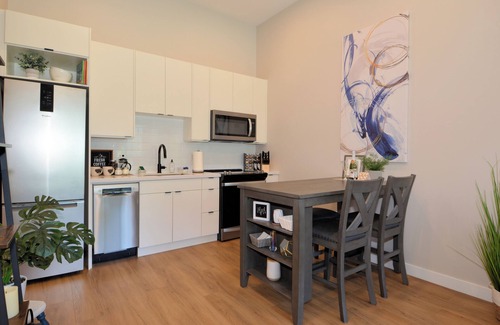 Nelson Apartamento | Downtown Mountain Getaway