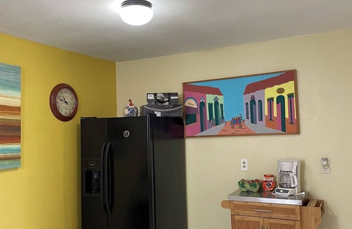 Southtown Villa | Downtown & Southtown leisure district, trendy cafe's, restaurants, bar's