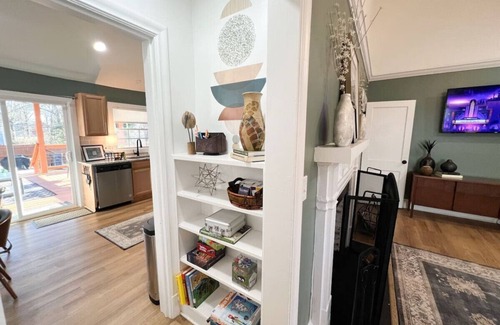 Spartanburg Casa | Downtown Sptg Historic Pet Friendly Home Sleeps 4