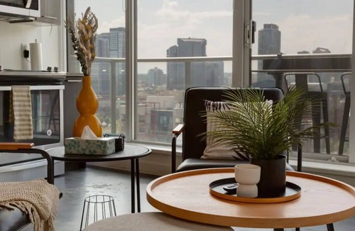 Victoria Park Condominio | Downtown Studio Loft – Steps from Stampede Park