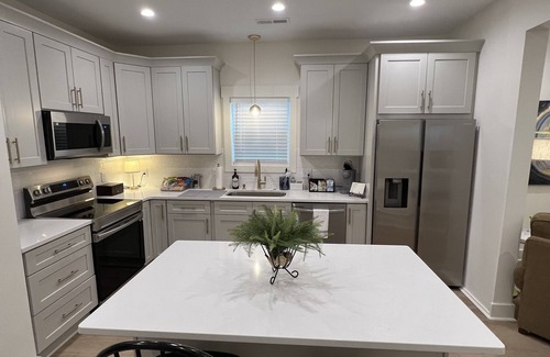 Wilmington Casa | Downtown Wilmington Retreat in Soda Pop District! Pet Friendly.