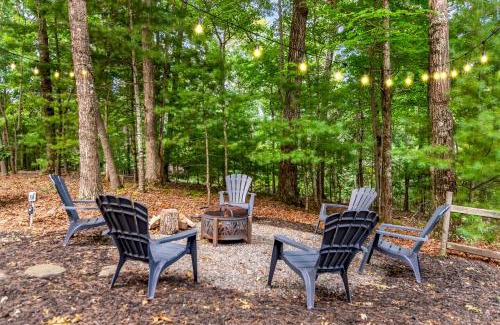 Blue Ridge Casa | Downward Dog Lodge - Mountain Yoga Retreat, Hot Tub & Pet-Friendly Escape