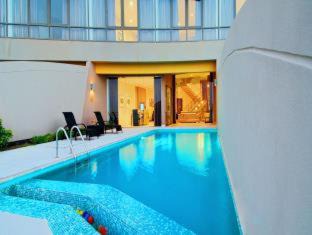 Muharraq Complejo | Dragon Beach Hotel