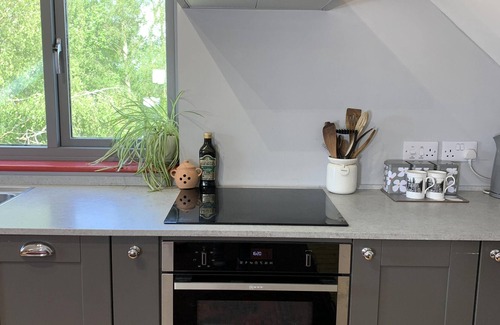 Ledbury Apartamento | Dragon Nest-Apartamento-Baño privado con bañera