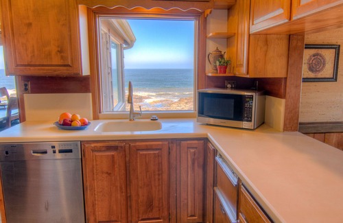 Yachats Casa | Espectaculares vistas al mar. Piscinas de marea. Duerme 16! ¡NOCHE LIBRE!