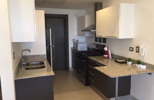 Yolanda Morales Apartamento | Vista de ensueño al centro de la ciudad