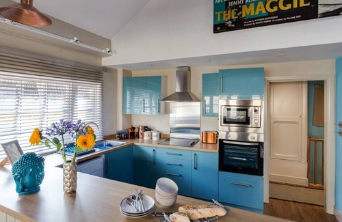 Bath City Centre Hotel | Dream Stays Bath - Queen Street