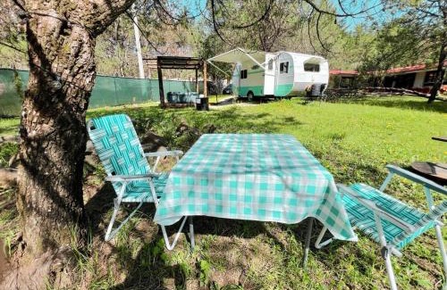 Huasca de Ocampo Apartamento | Dreamy Retro RV with Jacuzzi