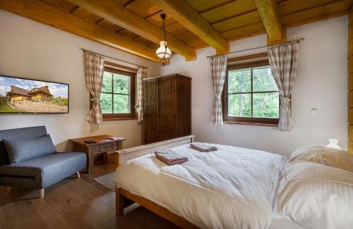 Horna Lehota Chalet De Esquí | Drevenica Tale - Pool Table - Jacuzzi - Sauna - Small teambuilding - Hotel Partizán 5 min