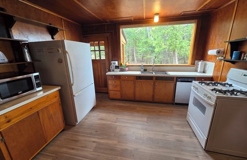 Drummond Cabina | Drummond Island Hotel & Vacation Homes - Lakeside Lodge