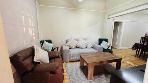 Adelaide Cama Y Desayuno | Du Randt Luxury Accommodation