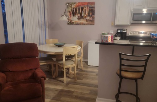 Dublin Apartamento | Dubin Condo on Nature Preserve