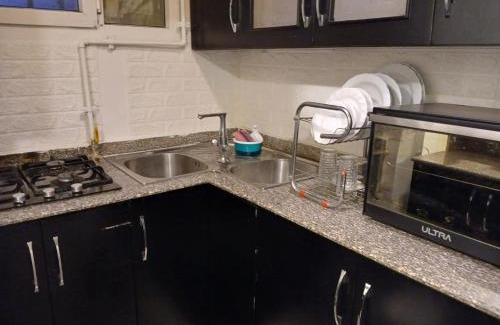 Sheikh Zayed City Chalet De Esquí | Dublex Studio with a backyard in Sheikh Zayed