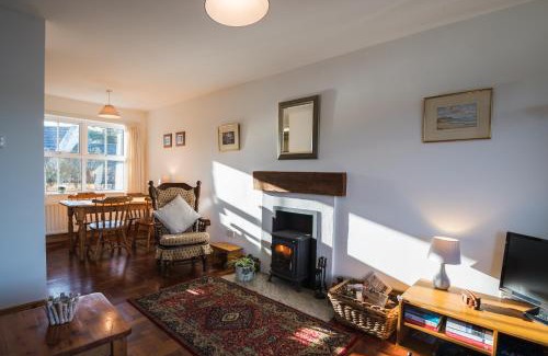 Dunfanaghy Casa | Dunfanaghy - Sea Views- in village - parking